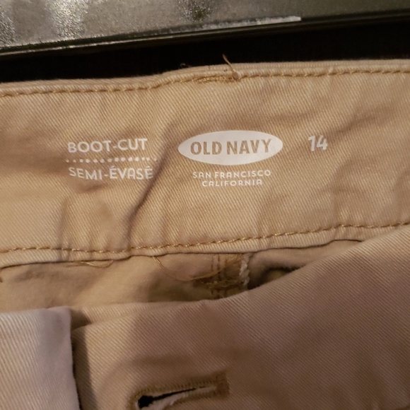 Old Navy Women's Khaki Pants - Picture 2 of 3